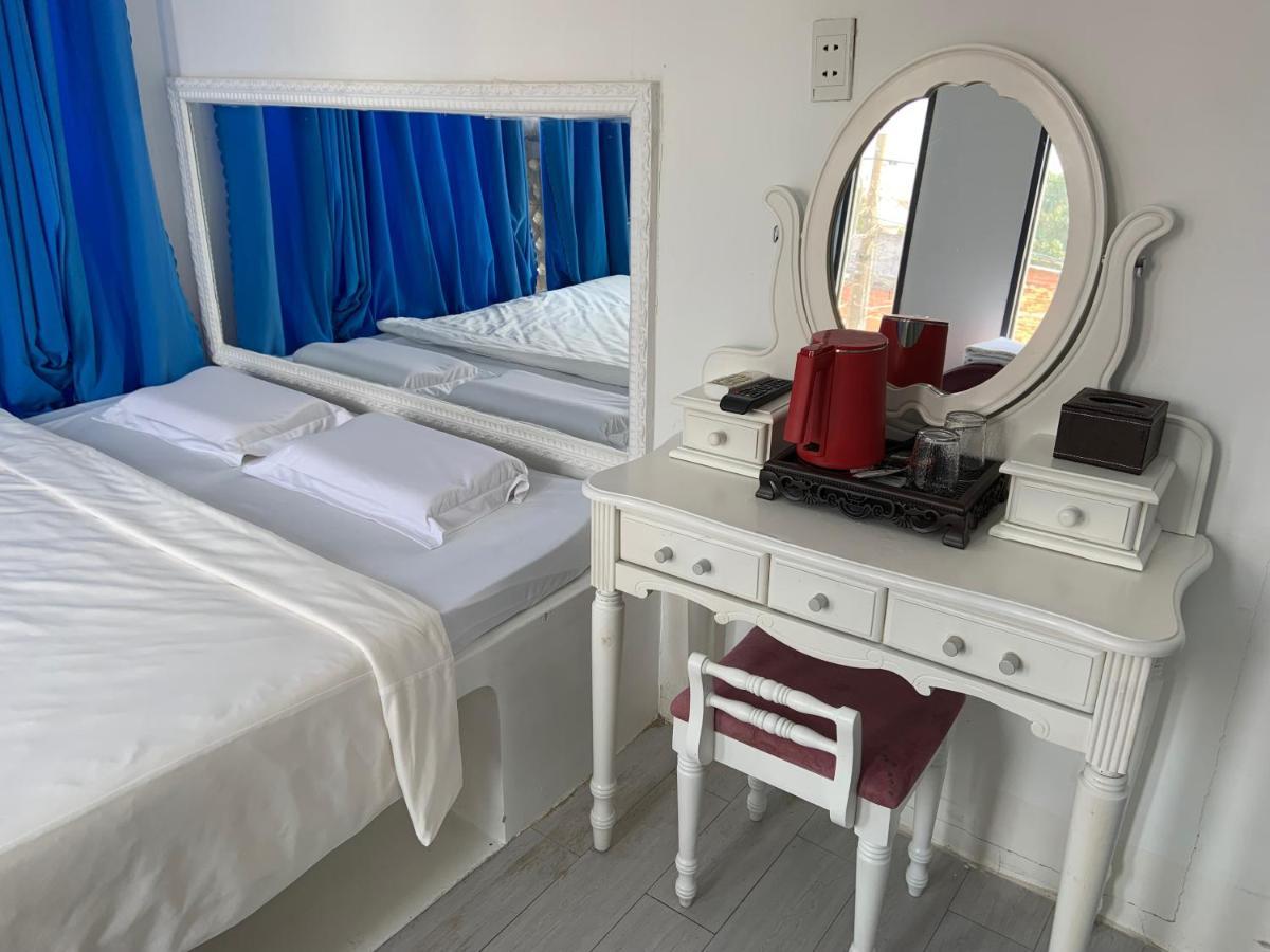 Hotel Mai Tuan Chanh Mon A Tay Ninh Exterior photo